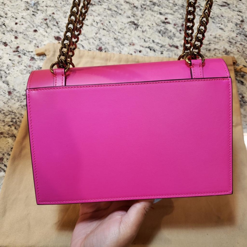 💕 NEW Christian Louboutin Mini Elisa in Hot Pink Calfskin - Picture 8 of 14